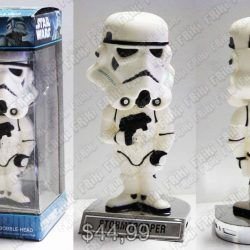 Figura Película Star Wars StormTrooper Ecuador Comprar Venden, Bonita Apariencia ideal para los fans de la película, practica, Hermoso material plástico Color blanco Estado nuevo