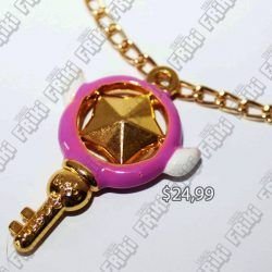 Collar Anime Sakura Card Captor Llave Ecuador Comprar Venden, Bonita Apariencia perfecta para parejas, practica, Hermoso material de bronce niquelado Color rosado y blanco Estado nuevo