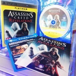 Videojuegos para consola PS3 Assasins Creed Revelations Ecuador Comprar Venden, Bonita Apariencia ideal para los fans, practica, Hermoso material de papel Color como en la imagen Estado usado